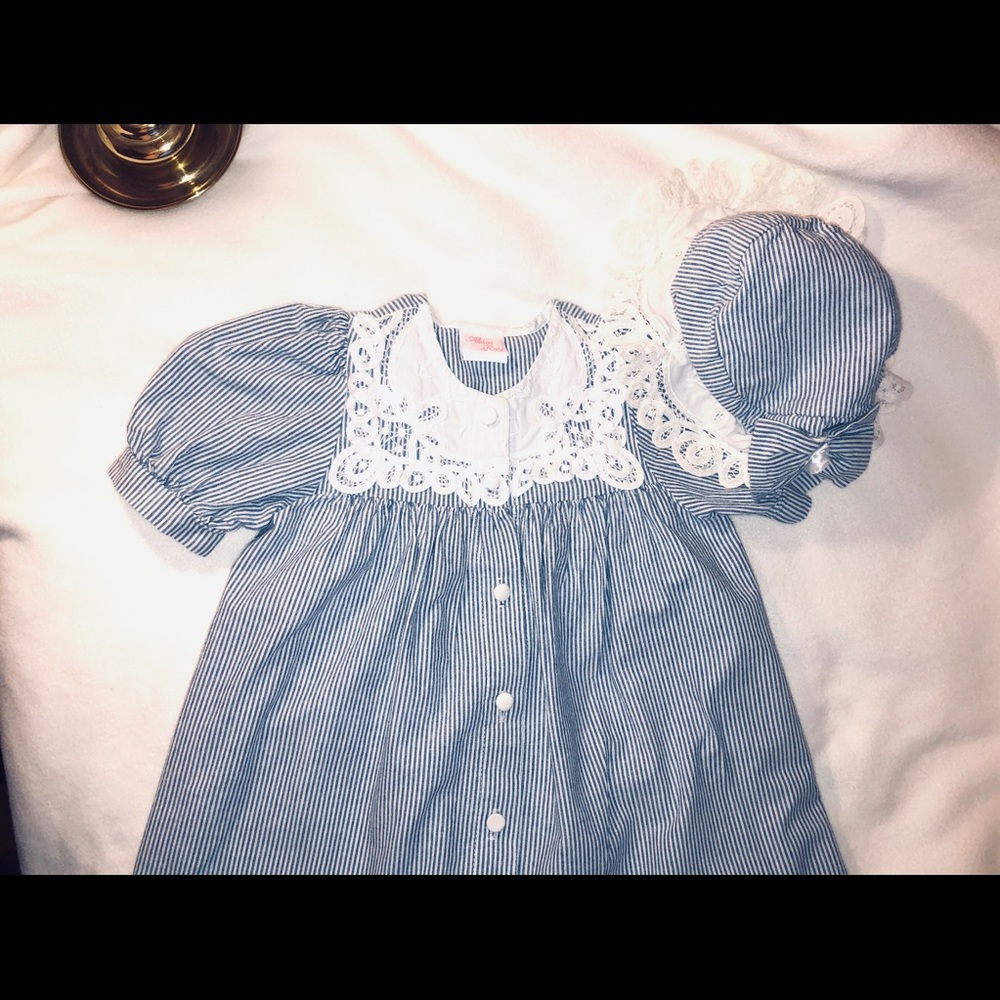 HOST PICK 💕Blue/White Pin-striped Dress with Hat